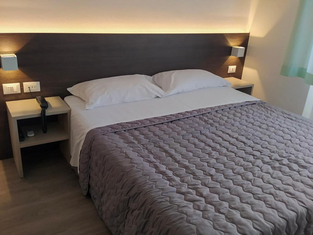 Hotel Friuli Cervignano del Friuli Esterno foto