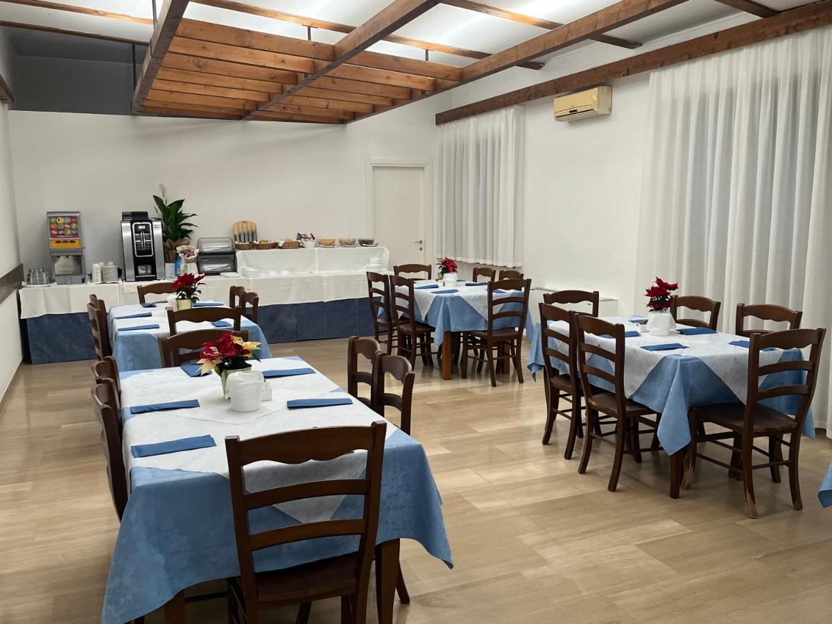 Hotel Friuli Cervignano del Friuli Esterno foto